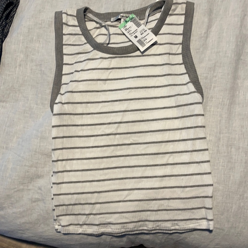 Papaya crop top